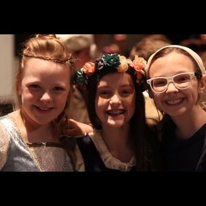 Meet your Posher, Abigail